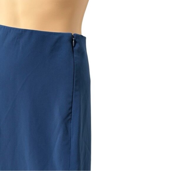 Akris Punto Navy Midi Skirt Size 6 – Stretchy Fabric with Side Slits - Picture 4 of 14